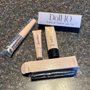Doll 10 Make up Bundle